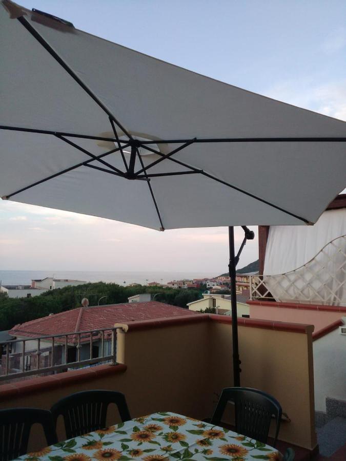 Apartamento Attico Lubagnu Castelsardo Exterior foto